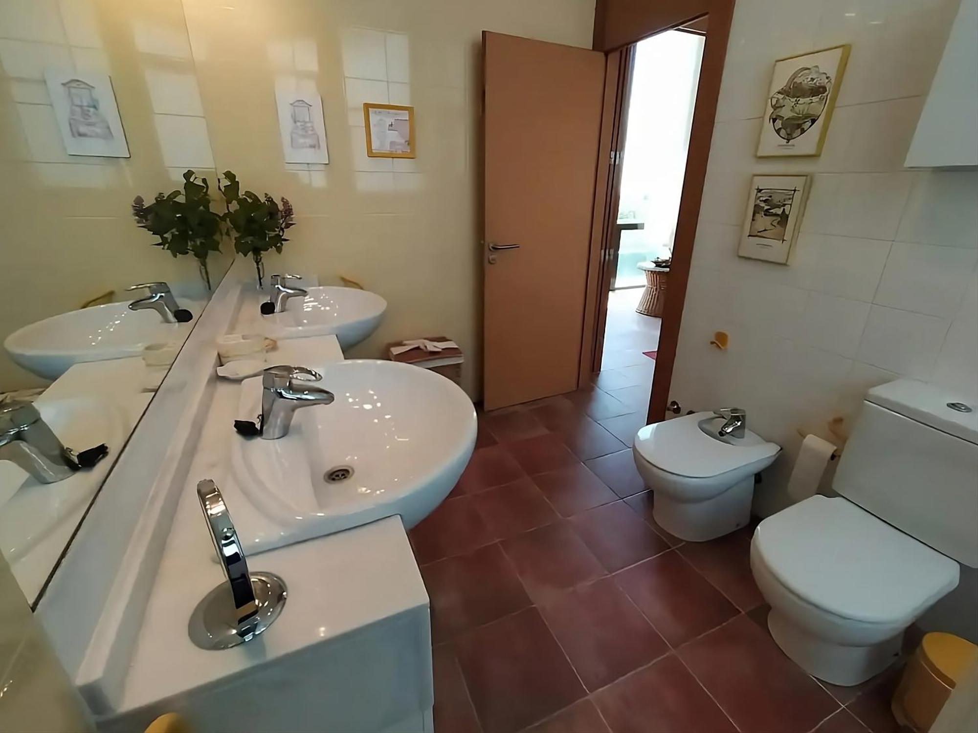 Fantástica vivienda con amplio jardín y piscina Cercedilla Exterior foto