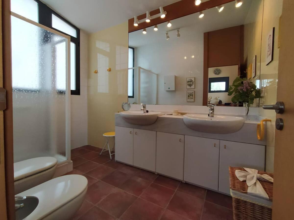 Fantástica vivienda con amplio jardín y piscina Cercedilla Exterior foto