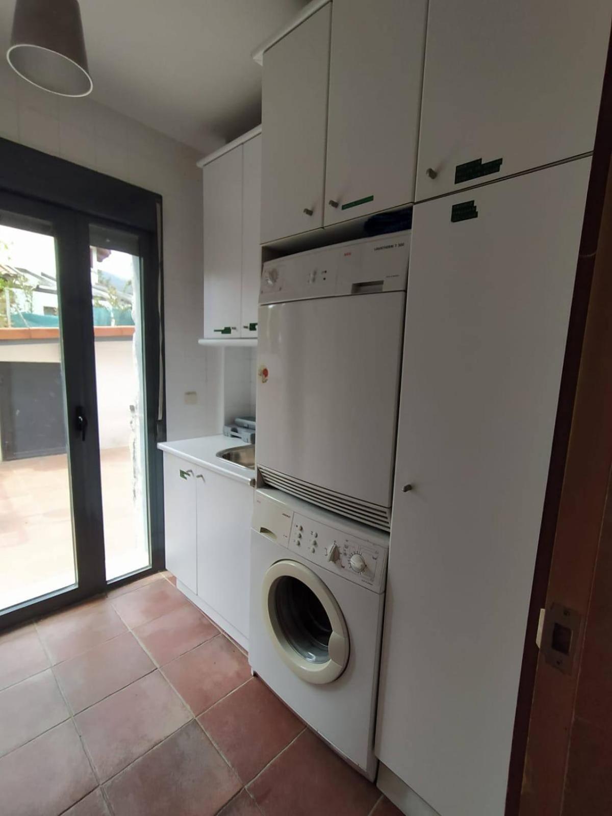 Fantástica vivienda con amplio jardín y piscina Cercedilla Exterior foto