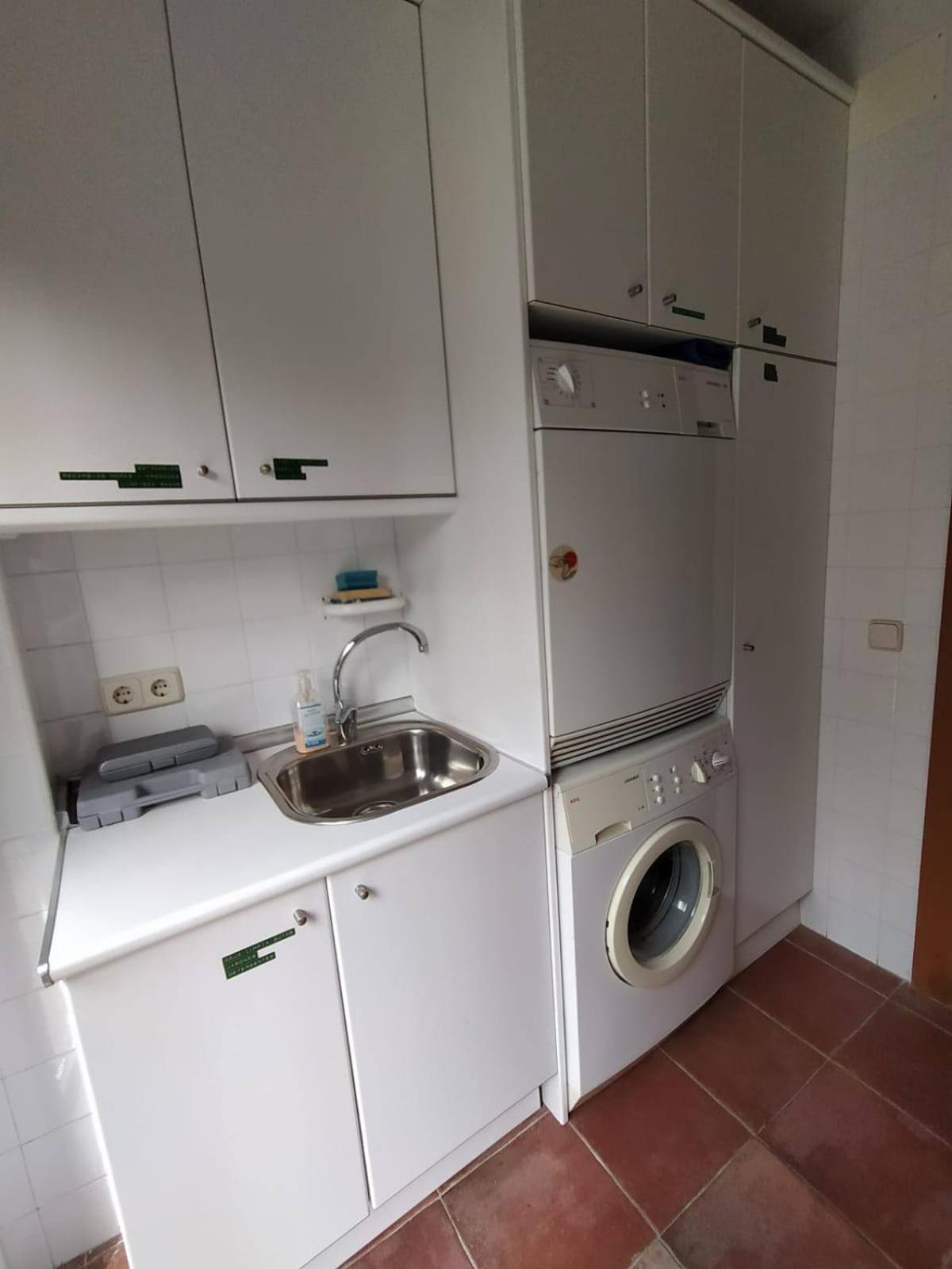 Fantástica vivienda con amplio jardín y piscina Cercedilla Exterior foto
